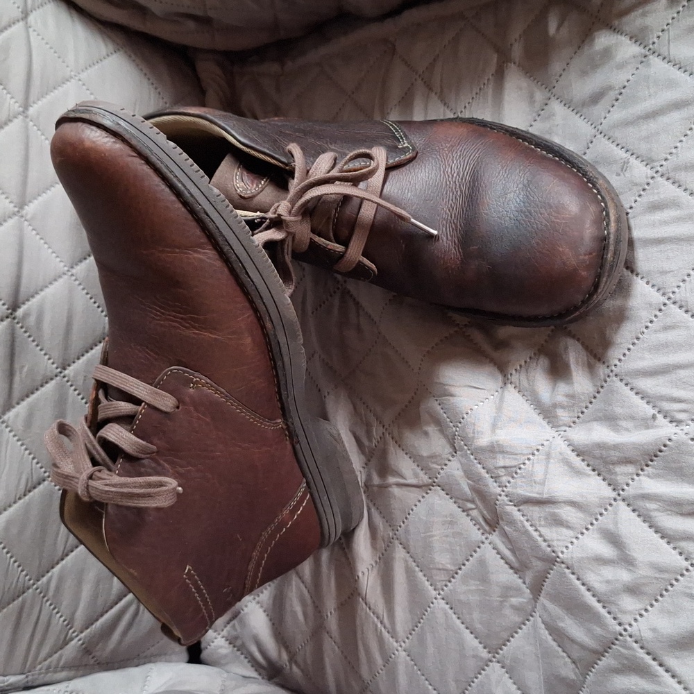 EUC Clarks Senner Ave Boot Booties Brown Mens Size 10